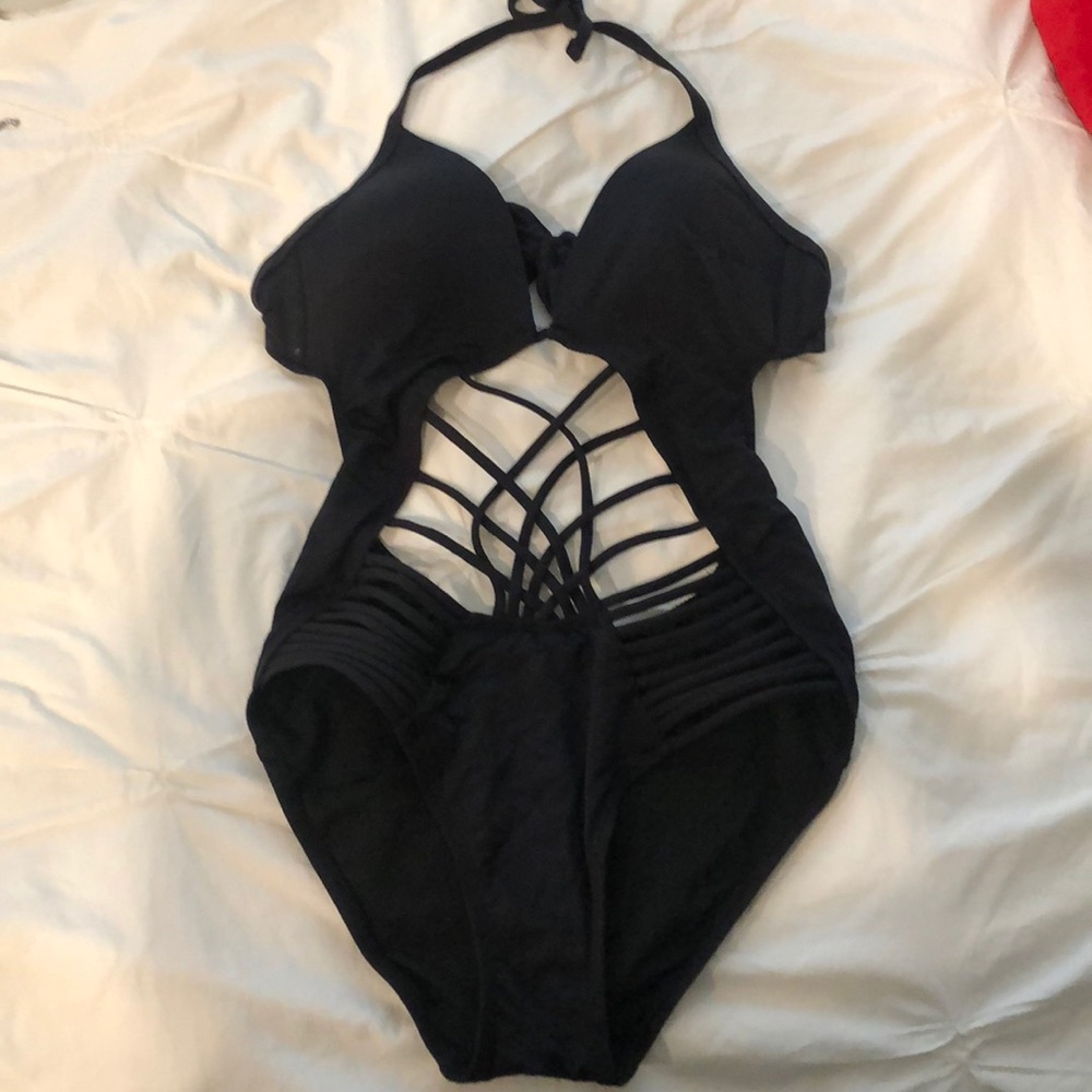 Black Kenneth Cole One piece swimsuit S